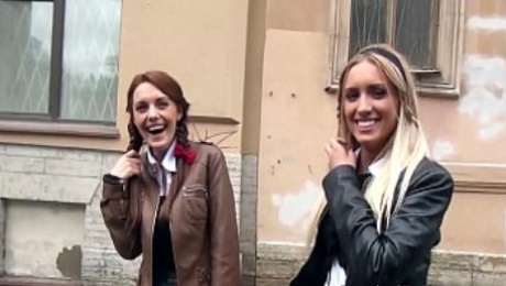 Russian schoolgirls having threesome