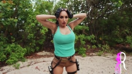 lara croft