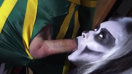 Naughty chick Skin Diamond with body paint gives a sloppy BJ
