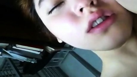 Horny Korean girl recording sex with her boyfriend