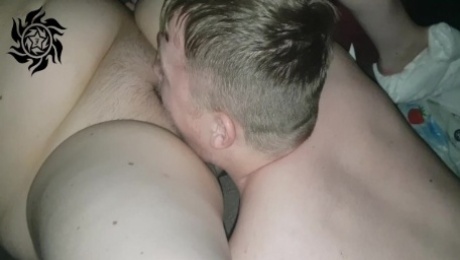 My chubby pregnant wifes and fingered by scallylad 3sum sex