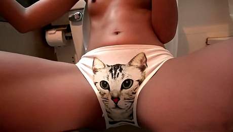Lissome bimbo at asian sex